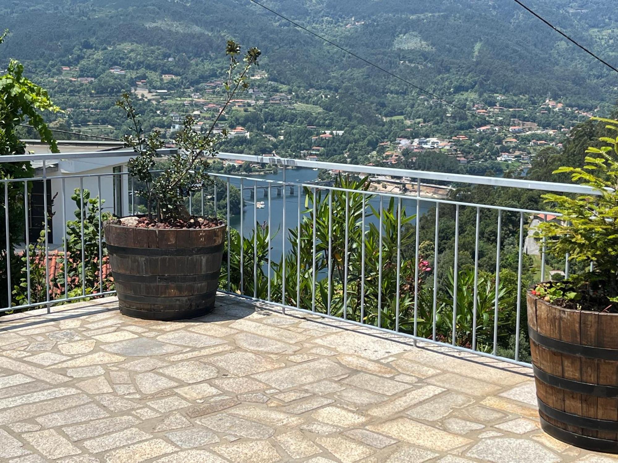 Casa Da Lage - Geres - Piscina Privada - Vistas Rio, Campo E Montanha ג'רס מראה חיצוני תמונה